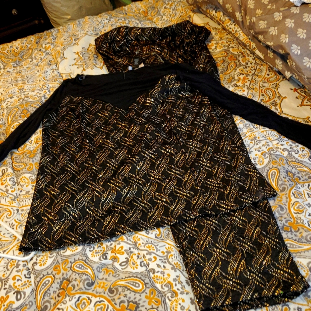 Black and Gold Pantsuit